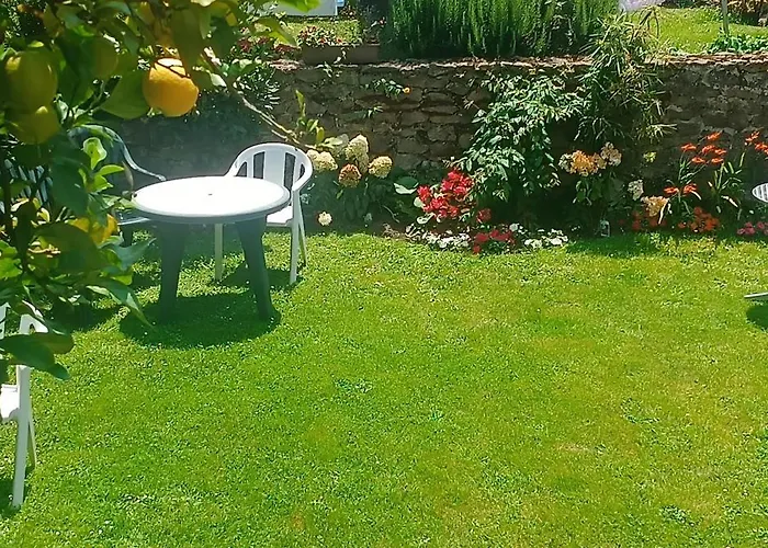 Flor De Luna Santillana del Mar